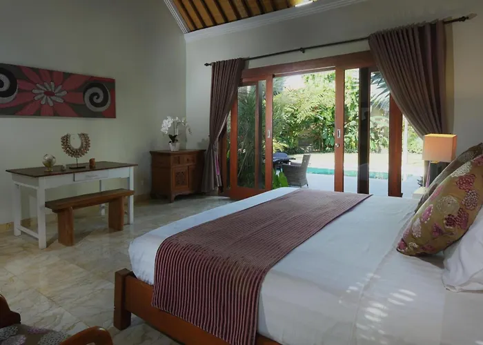 Superb, 800sqm, Pool&Garden Retreat Villa *
