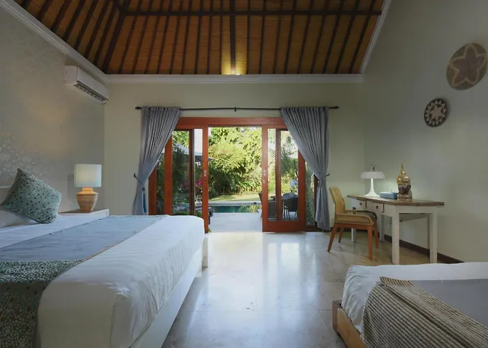 Villa Superb, 800sqm, Pool&Garden Retreat