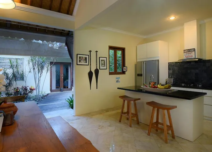 Superb, 800sqm, Pool&Garden Retreat Villa